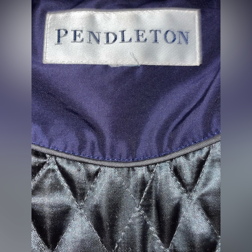 Pendleton Jacket - image 3